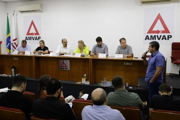 Governo de Minas intensifica diálogo com prefeituras e lideranças locais em Uberlândia
