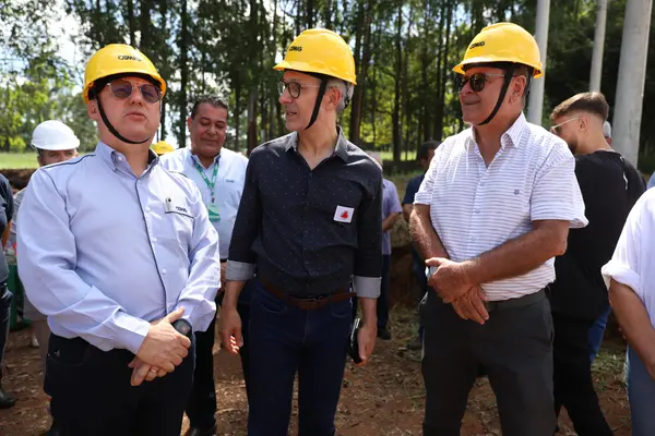 Governador vistoria obras de nova subestação que vai melhorar o fornecimento de energia para mais de 80 mil pessoas