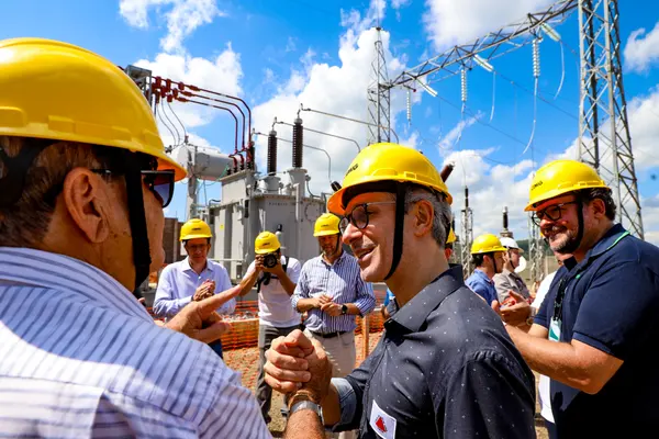 Governador vistoria obras de nova subestação que vai melhorar o fornecimento de energia para mais de 80 mil pessoas