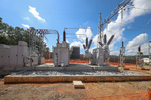 Governador vistoria obras de nova subestação que vai melhorar o fornecimento de energia para mais de 80 mil pessoas