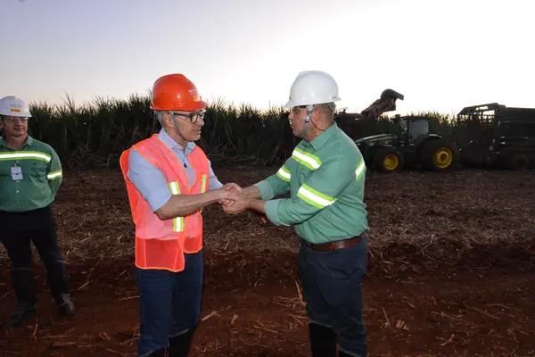 Estado atrai investimento de R$ 3,5 bilhões no setor de açúcar e álcool em Minas Gerais