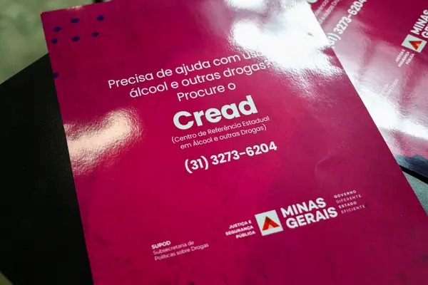 Usuários de drogas e familiares podem pedir ajuda especializada via WhatsApp em Minas
