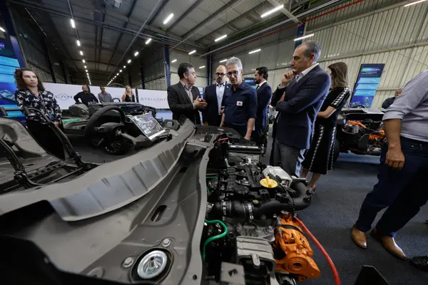 Fabricante de automóveis escolhe Minas Gerais para maior ciclo de investimentos da história da indústria automotiva do Brasil e América do Sul