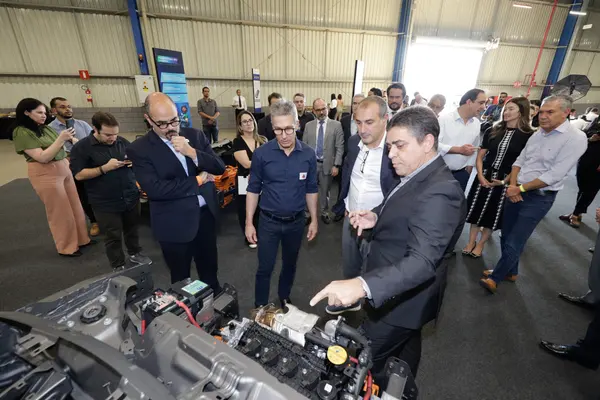 Fabricante de automóveis escolhe Minas Gerais para maior ciclo de investimentos da história da indústria automotiva do Brasil e América do Sul
