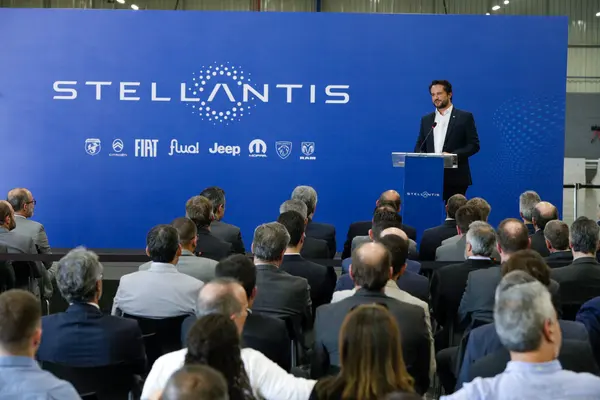 Fabricante de automóveis escolhe Minas Gerais para maior ciclo de investimentos da história da indústria automotiva do Brasil e América do Sul