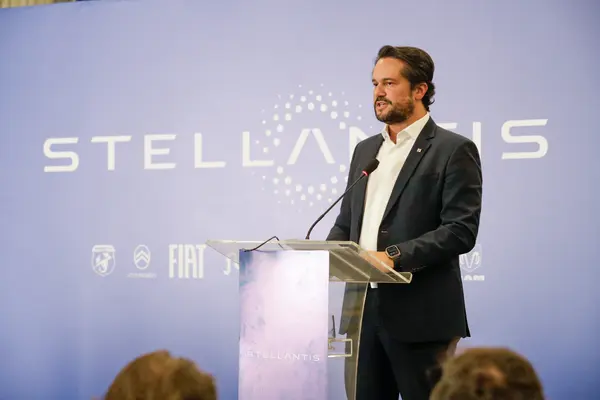 Fabricante de automóveis escolhe Minas Gerais para maior ciclo de investimentos da história da indústria automotiva do Brasil e América do Sul