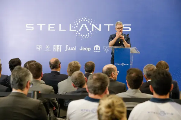 Fabricante de automóveis escolhe Minas Gerais para maior ciclo de investimentos da história da indústria automotiva do Brasil e América do Sul