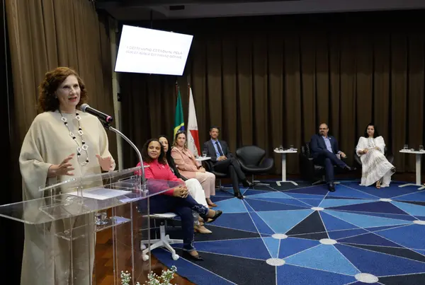 Governo de Minas apresenta ações e políticas públicas em 1º Seminário Estadual pela Primeira Infância