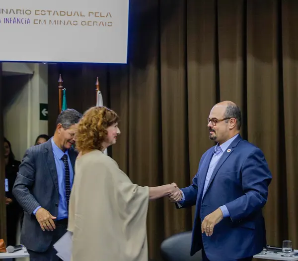 Governo de Minas apresenta ações e políticas públicas em 1º Seminário Estadual pela Primeira Infância