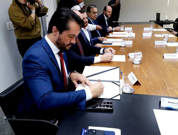 Governo de Minas atrai investimento de R$ 20 milhões que vai gerar 300 vagas para engenheiros na Grande BH