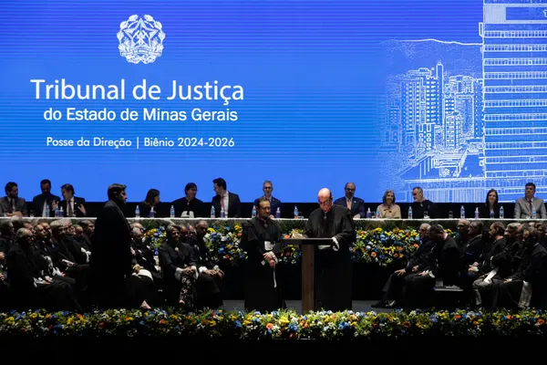 Governador e vice participam de cerimônia de posse do novo presidente do Tribunal de Justiça de Minas Gerais