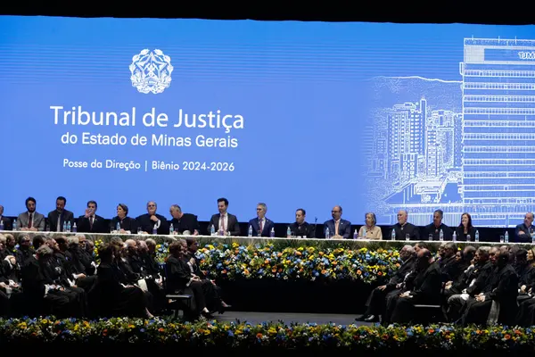 Governador e vice participam de cerimônia de posse do novo presidente do Tribunal de Justiça de Minas Gerais