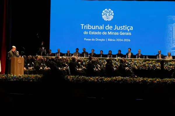 Governador e vice participam de cerimônia de posse do novo presidente do Tribunal de Justiça de Minas Gerais