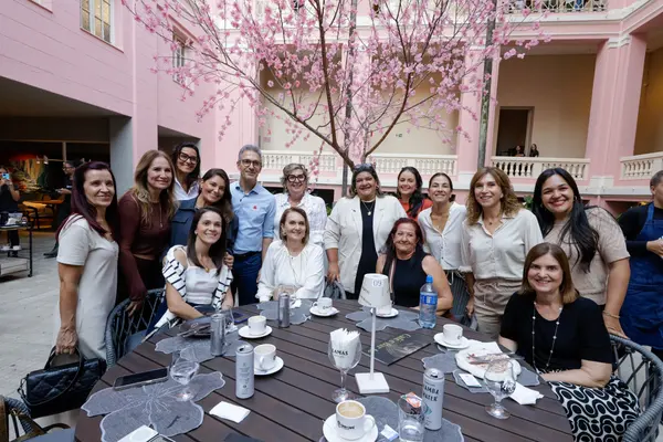 Governador destaca melhorias no Instituto de Educação de Minas Gerais realizadas por mostra de design 
