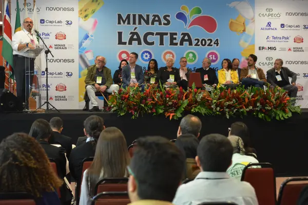 Vice-governador destaca importância da ciência e tecnologia no agro na abertura do Minas Láctea 2024