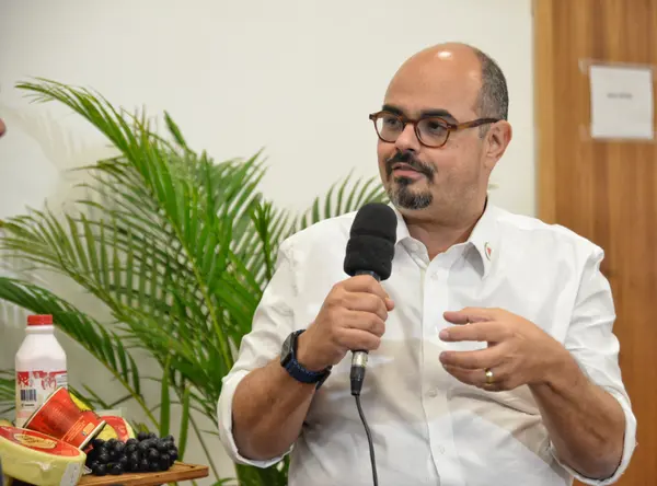 Vice-governador destaca importância da ciência e tecnologia no agro na abertura do Minas Láctea 2024