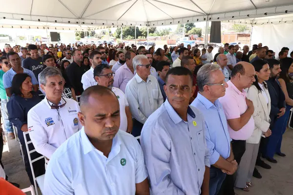 Governo de Minas anuncia construção de ponte sobre o Rio São Francisco entre Manga e Matias Cardoso