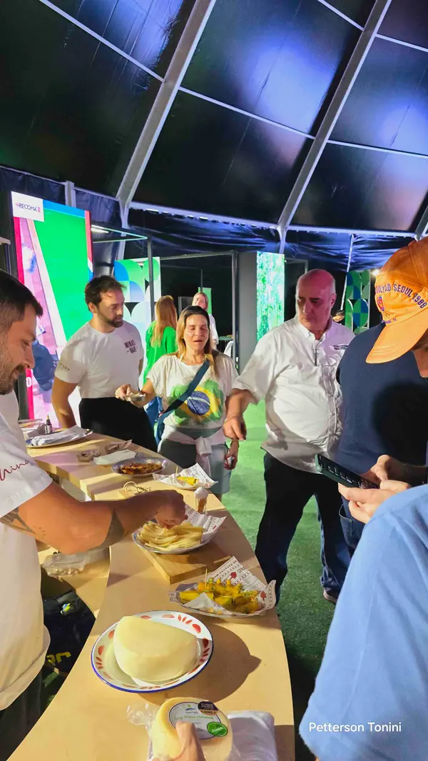 Governo de Minas apresenta culinária e belezas naturais do estado em Paris e acompanha atletas mineiros nos Jogos Olímpicos
