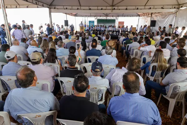 Usina vai mudar completamente a cara do setor produtivo do Prata, ressalta vice-governador