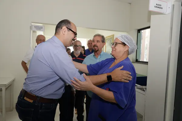 Governo de Minas vistoria aplicação de recursos estaduais em saúde na Santa Casa de Ouro Fino