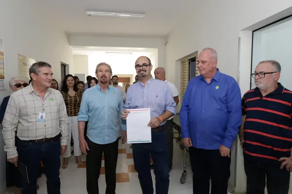 Governo de Minas vistoria aplicação de recursos estaduais em saúde na Santa Casa de Ouro Fino