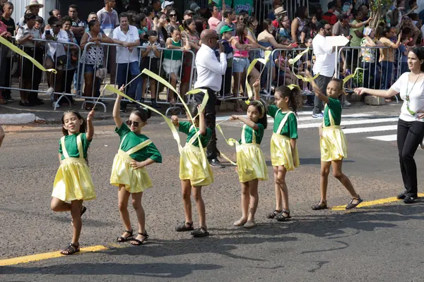 Vice-governador prestigia celebração dos 202 anos da Independência do Brasil no Triângulo Mineiro