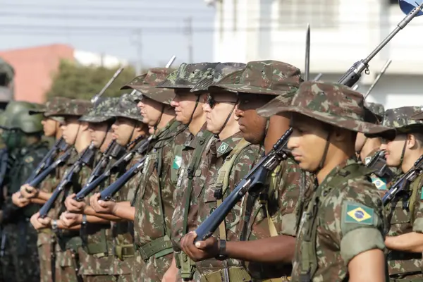 Vice-governador prestigia celebração dos 202 anos da Independência do Brasil no Triângulo Mineiro