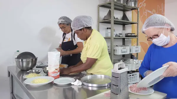 Minas Gerais se aproxima ainda mais da marca de 1 milhão de empregos com carteira assinada