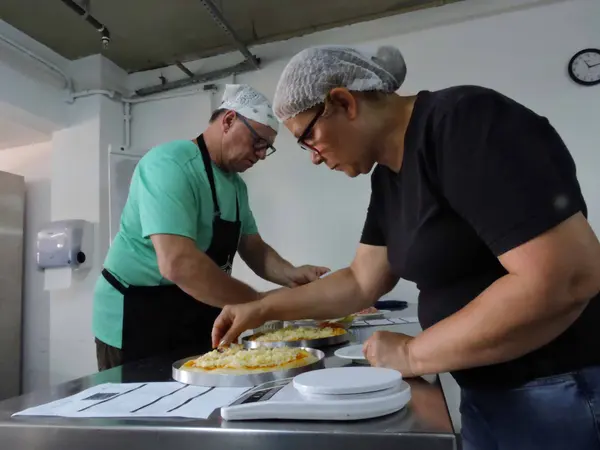 Minas Gerais se aproxima ainda mais da marca de 1 milhão de empregos com carteira assinada