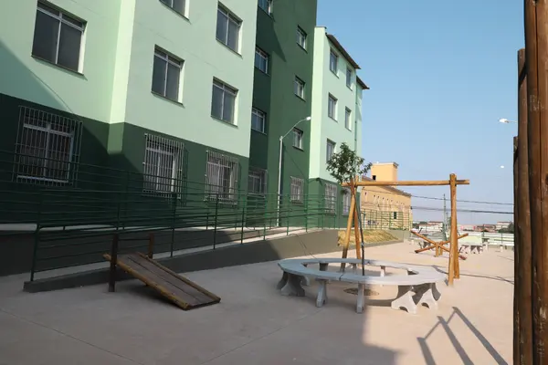 Governo de Minas entrega 80 apartamentos para famílias que moravam em áreas de inundação