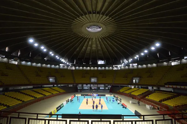 Mineirinho volta a ser a casa do vôlei em Minas