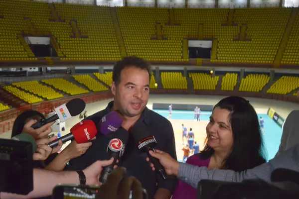 Mineirinho volta a ser a casa do vôlei em Minas