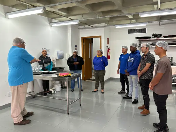 Governo de Minas capacita imigrantes com cursos gratuitos por meio do Minas Forma
