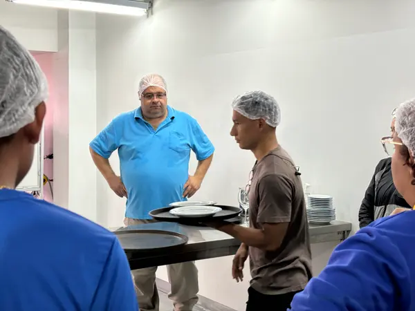 Governo de Minas capacita imigrantes com cursos gratuitos por meio do Minas Forma