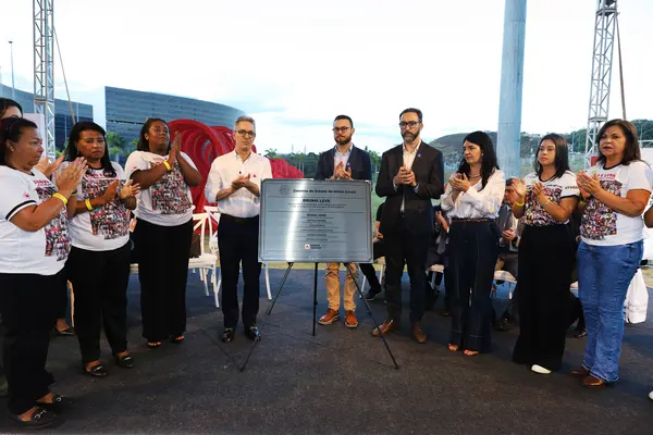 Monumento Bruma Leve presta homenagem às 272 joias de Brumadinho