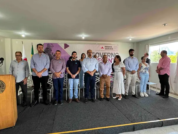 Monumento Bruma Leve presta homenagem às 272 joias de Brumadinho