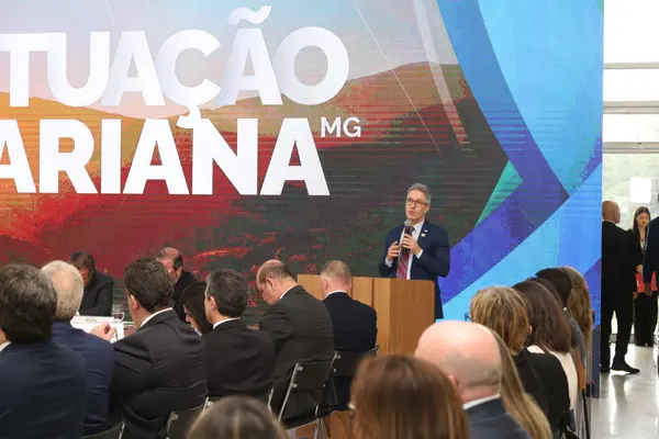 Governo de Minas e outros compromitentes assinam Novo Acordo de Mariana