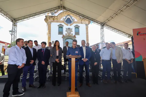 Governo de Minas lança consulta pública para projeto que prevê melhorias em rodovias da região