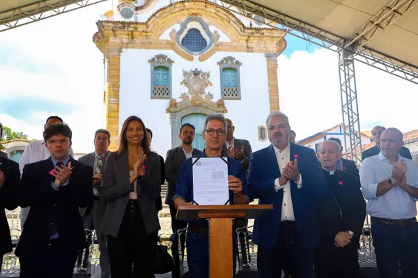 Governo de Minas lança consulta pública para projeto que prevê melhorias em rodovias da região