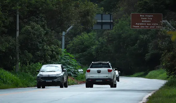 Governo de Minas lança consulta pública para projeto que prevê melhorias em rodovias da região