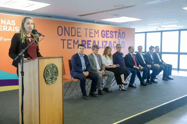 Governo de Minas implanta transferência digital de veículos em todo o estado, levando mais facilidade e agilidade para vendedor e comprador