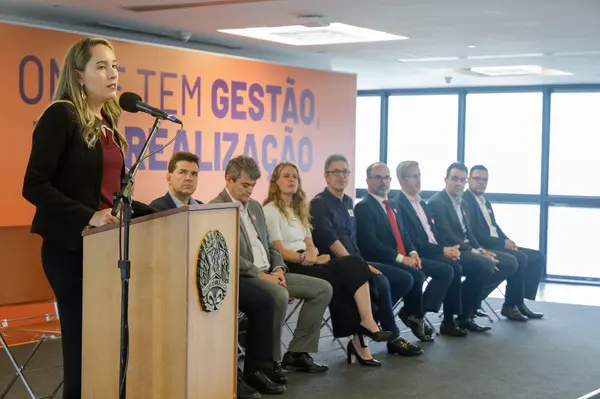 Governo de Minas implanta transferência digital de veículos em todo o estado, levando mais facilidade e agilidade para vendedor e comprador