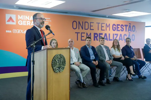 Governo de Minas implanta transferência digital de veículos em todo o estado, levando mais facilidade e agilidade para vendedor e comprador