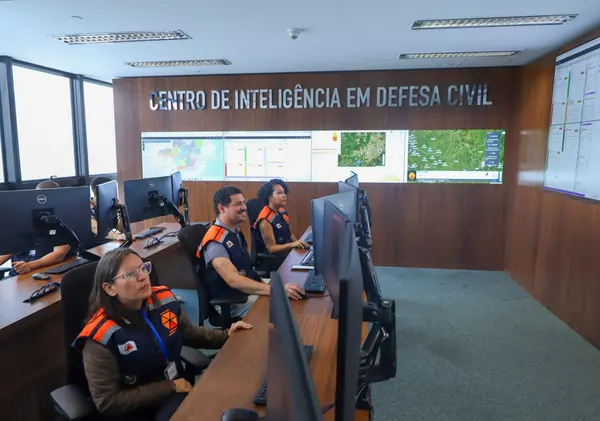 Roubos e feminicídios têm redução em ano marcado por aumento da presença policial e foco no tráfico de drogas