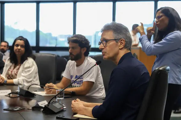 Governo de Minas sanciona lei e amplia bolsa de incentivo para atletas e treinadores surdos