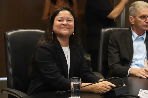 Governo de Minas sanciona lei e amplia bolsa de incentivo para atletas e treinadores surdos
