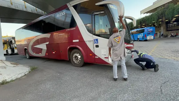 Governo de Minas encerra contratos com empresa de ônibus e transfere operação definitiva de linhas do Sul do estado