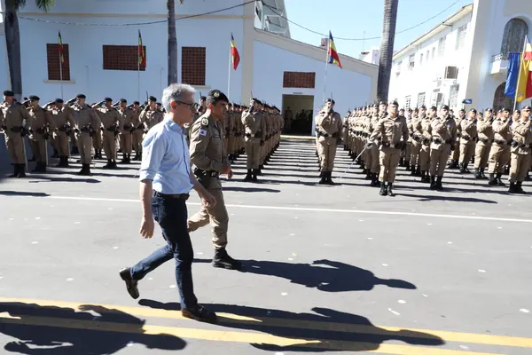Governador participa da passagem de comando de diretorias da PMMG e da entrega da Medalha de Mérito Militar