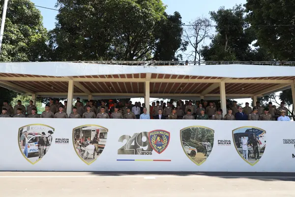 Governador participa da passagem de comando de diretorias da PMMG e da entrega da Medalha de Mérito Militar