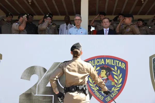 Governador participa da passagem de comando de diretorias da PMMG e da entrega da Medalha de Mérito Militar